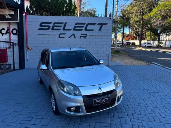 RENAULT SANDERO 1.6 PRIVILÉGE 16V FLEX 4P AUTOMÁTICO